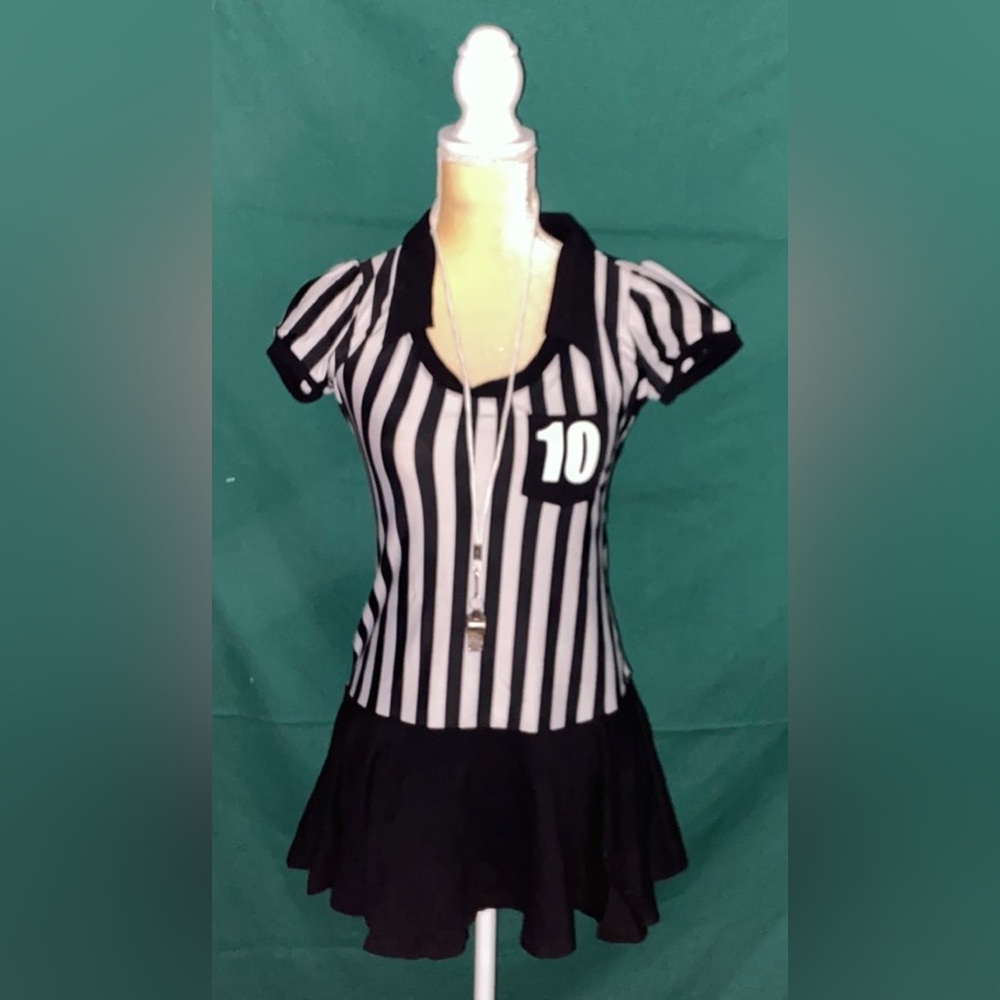 🎃 Halloween Costume Sexy Racy Referee 🏈 Size Small 2-8